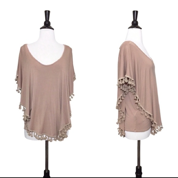 🍑Anthropologie Boho Chic Tassled Blouse - Picture 2 of 3